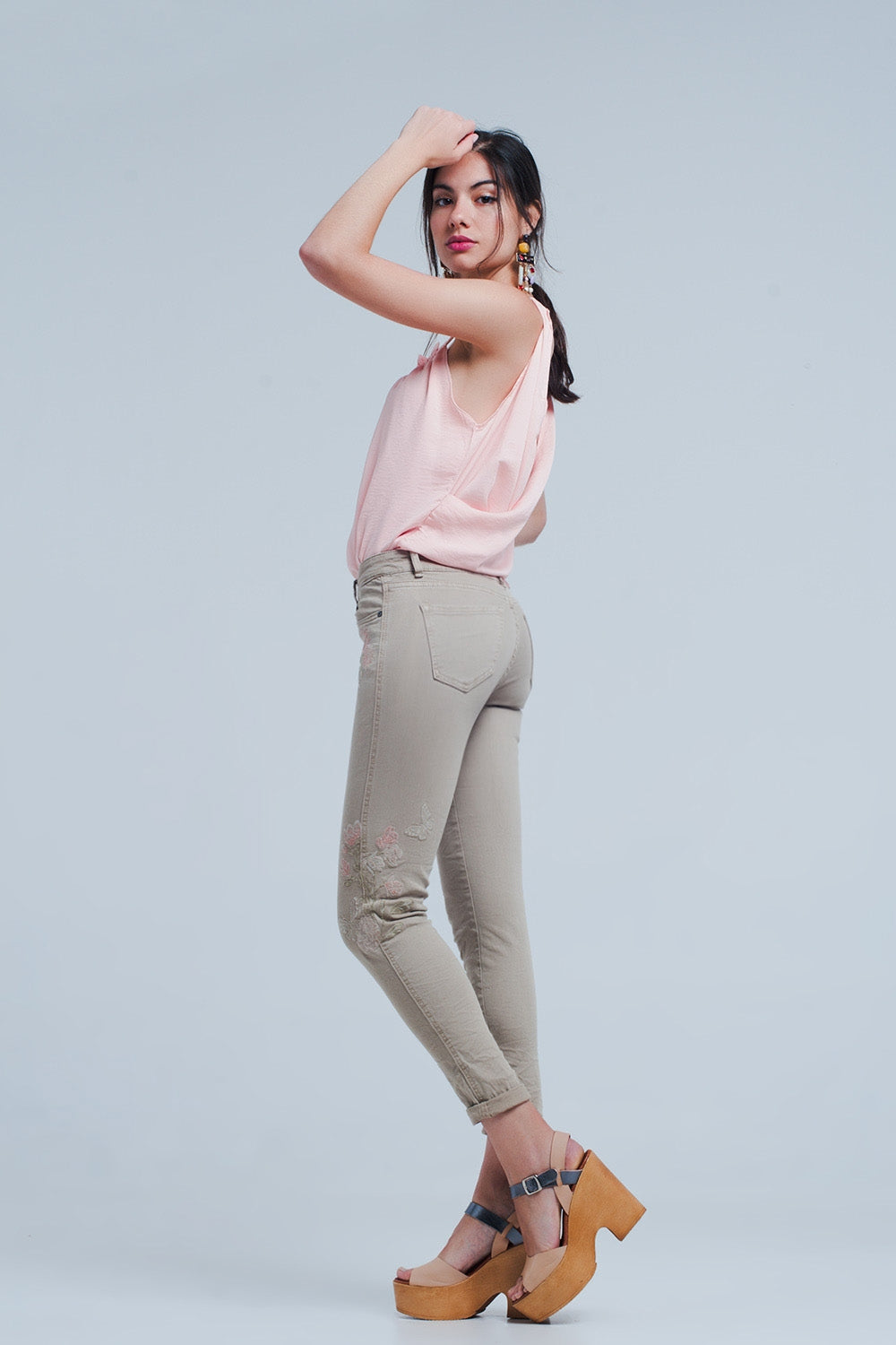 Beige jeans with Floral Embroidery