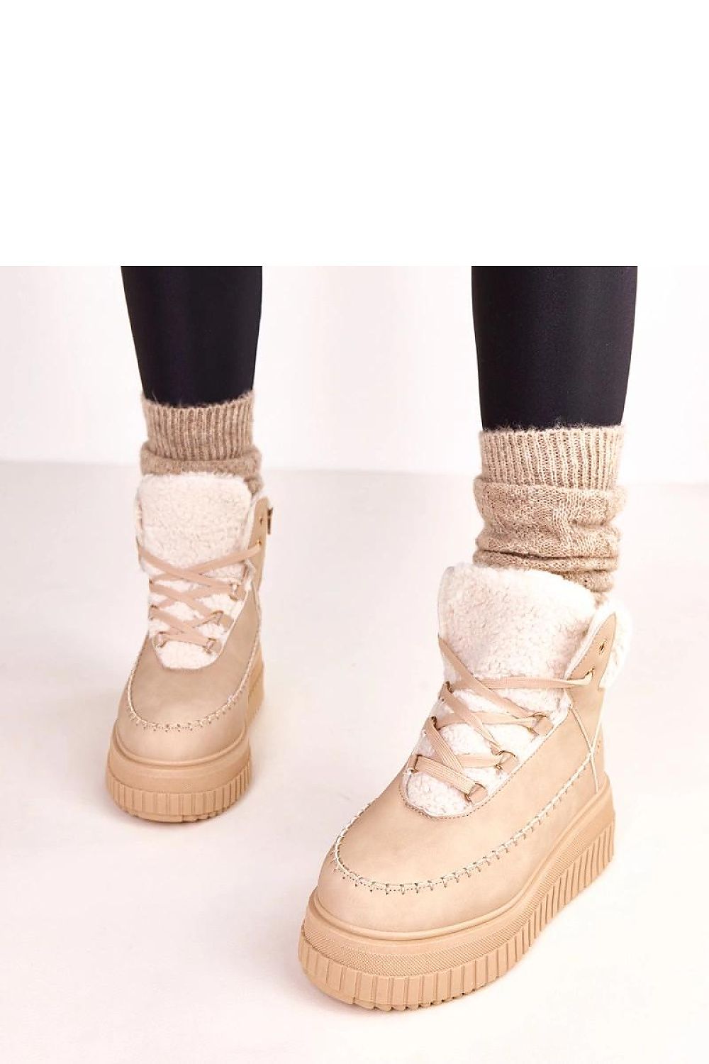 Sport boots model 219938 Solea