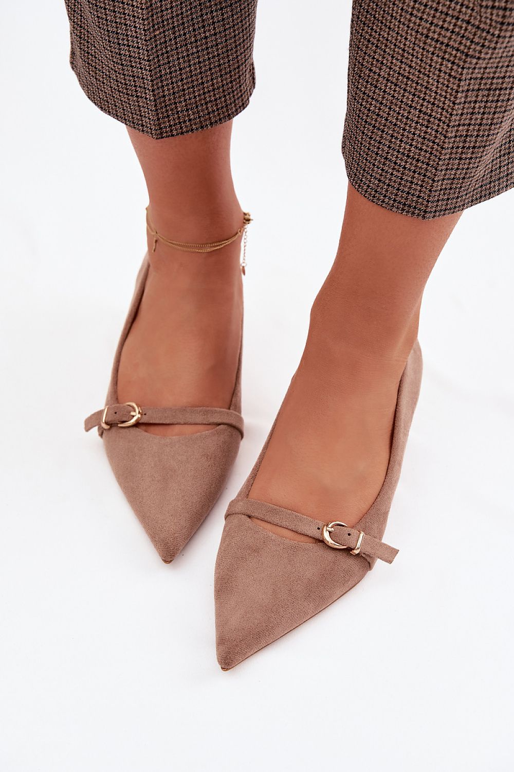 Heel pumps model 225408 Step in style