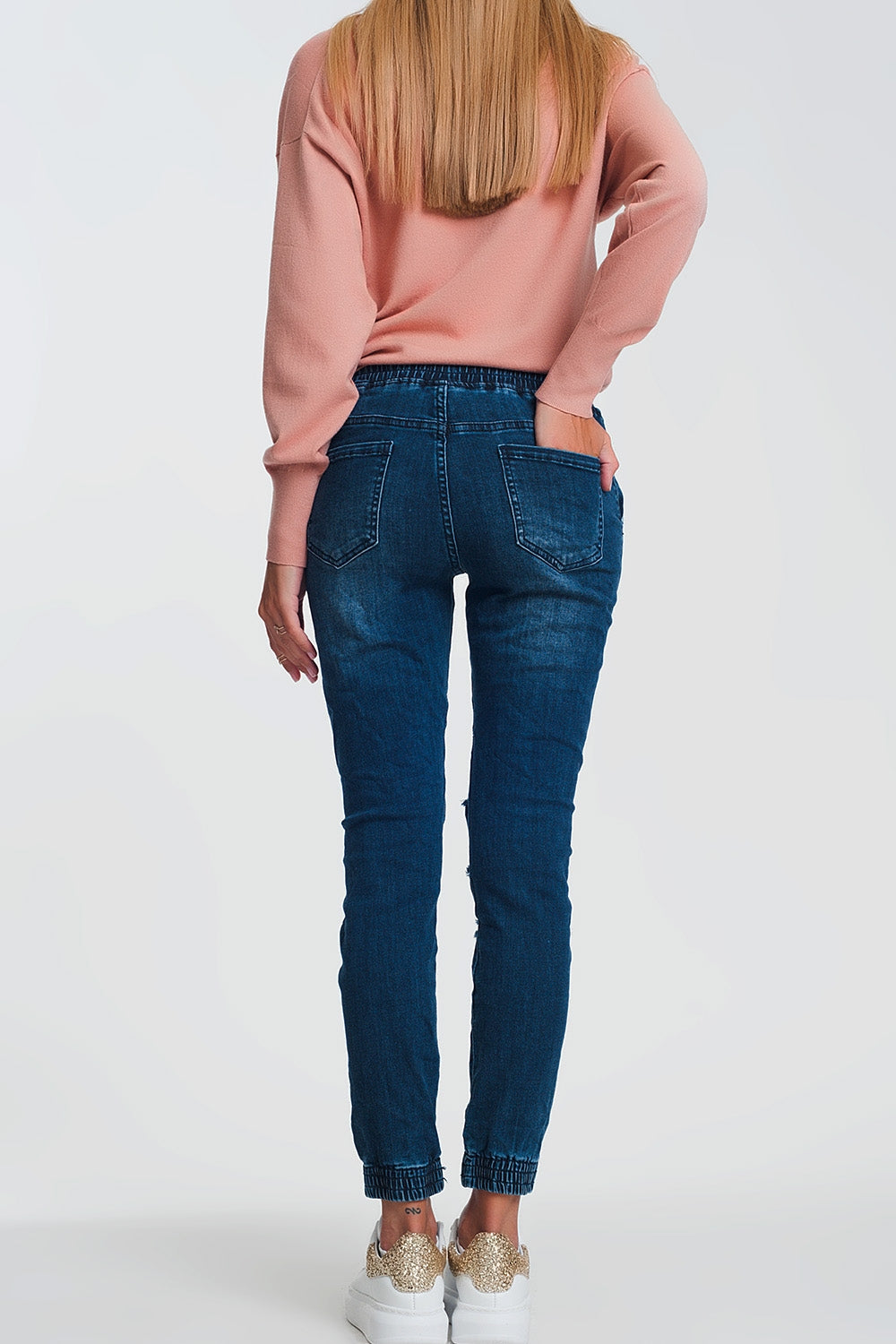 Lightweight jogger jeans in dark denim | Just Cool Beans