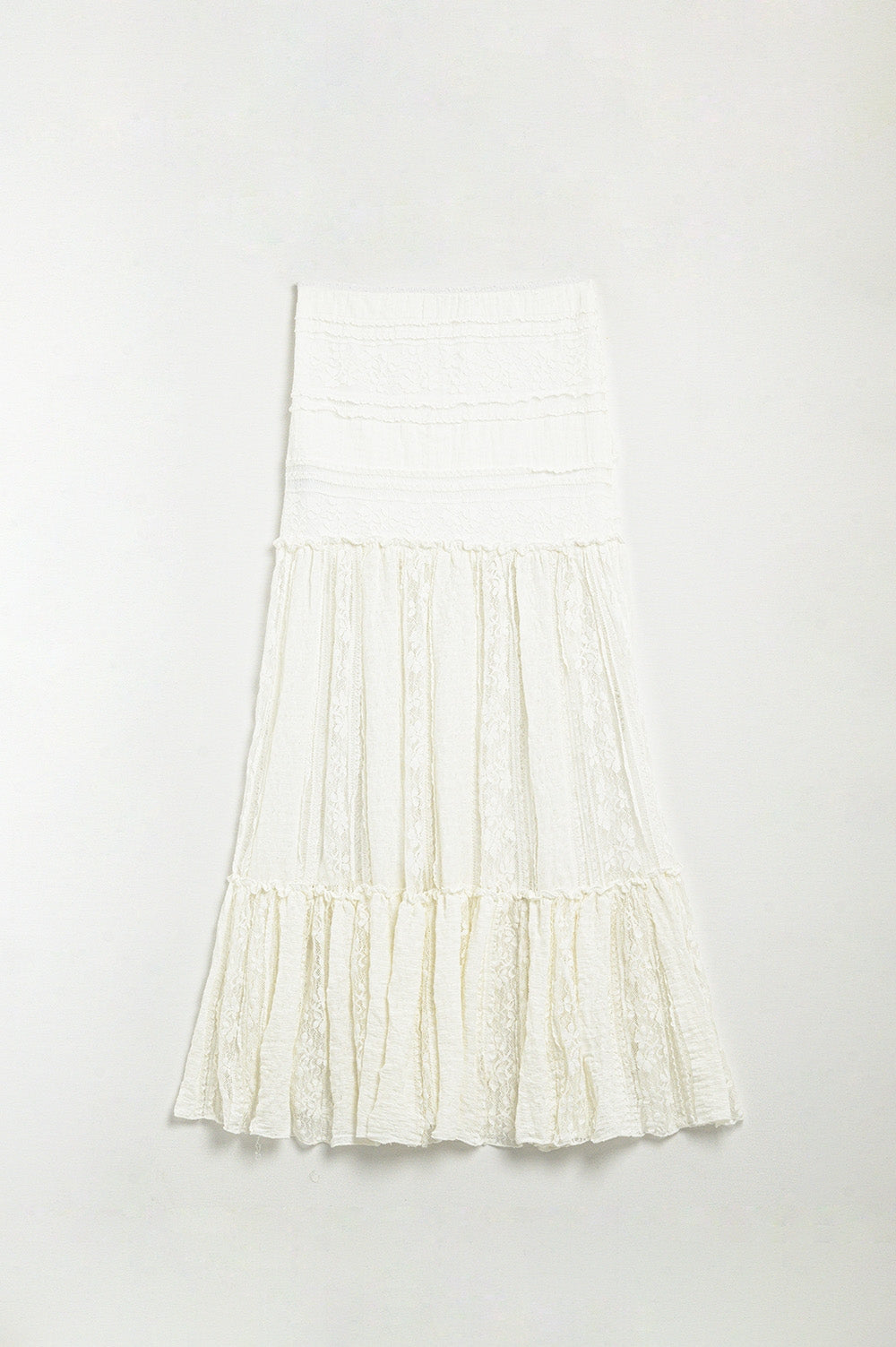 Long white lace skirt fitted at the waist | Just Cool Beans