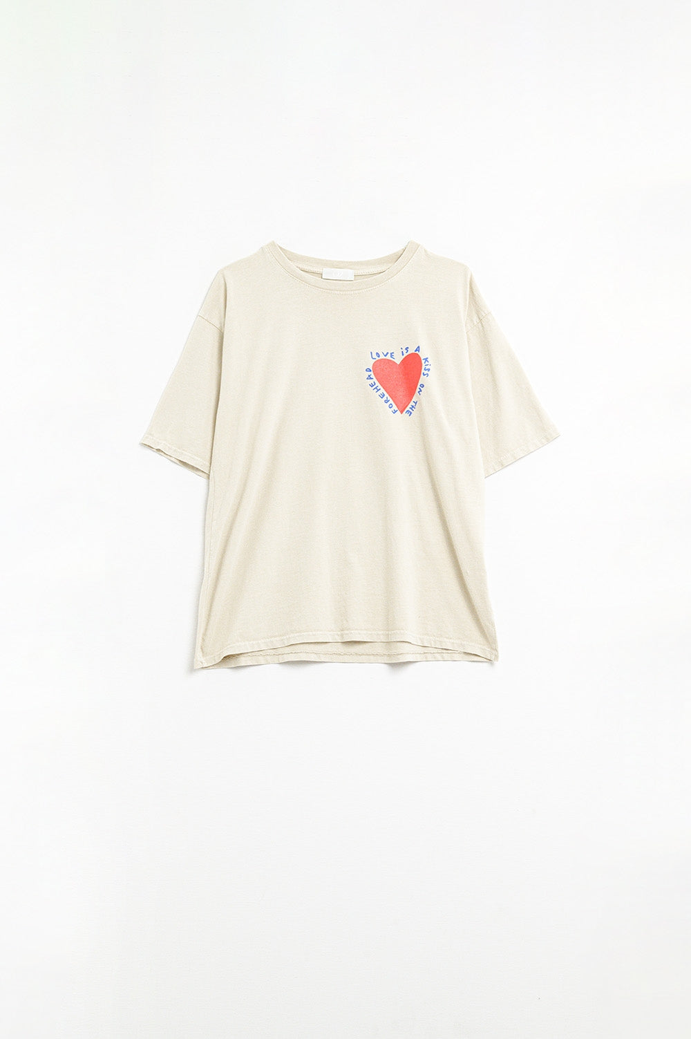 Relaxed beige t-shirt featuring a heart design on both the front and back | Just Cool Beans — tops
