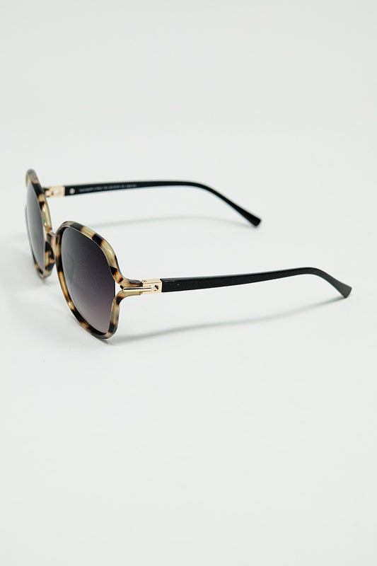 Round beige printed sunglasses with gold metal detail | Just Cool Beans