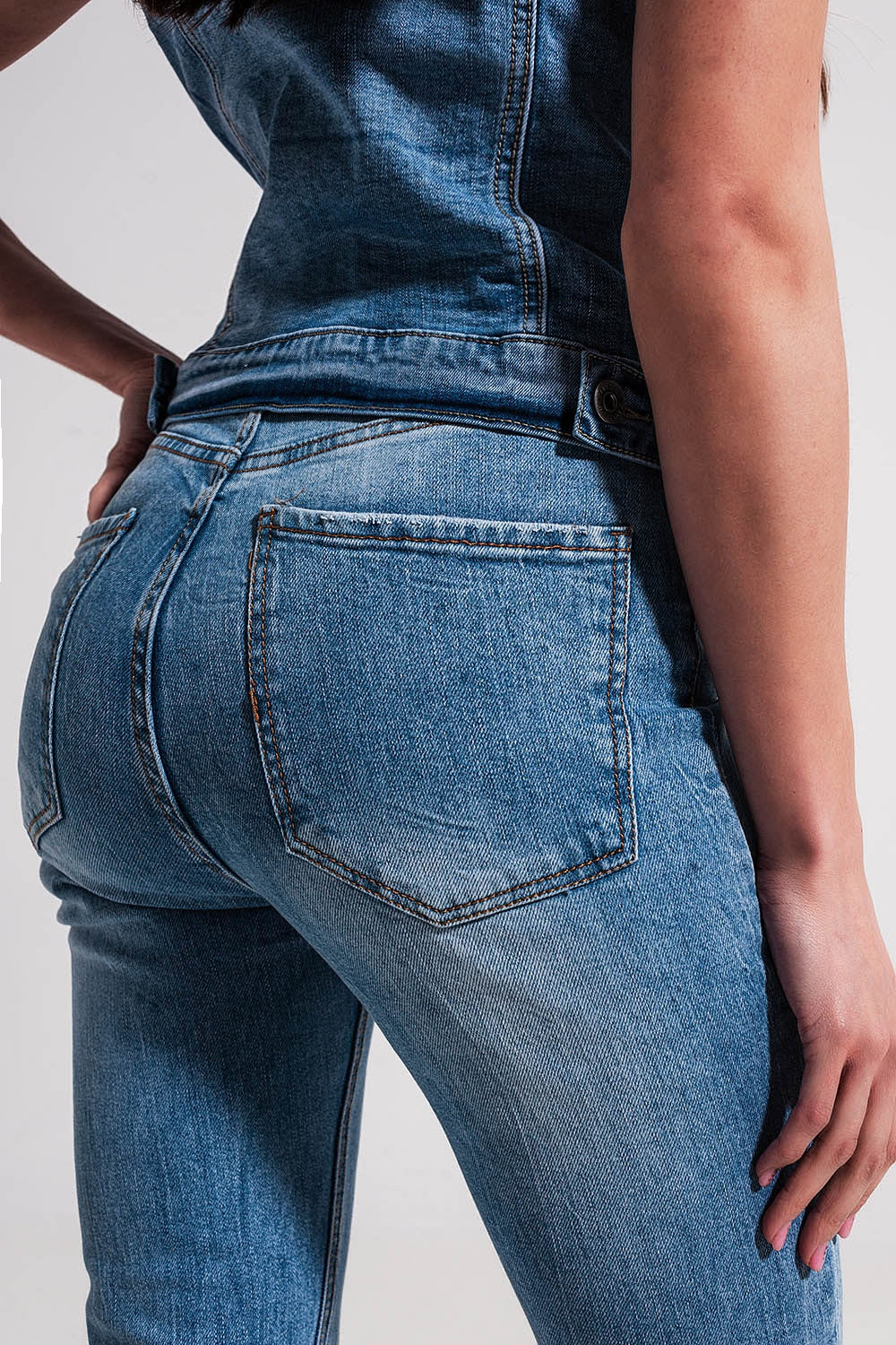 Straight leg fray hem jeans in blue | Just Cool Beans
