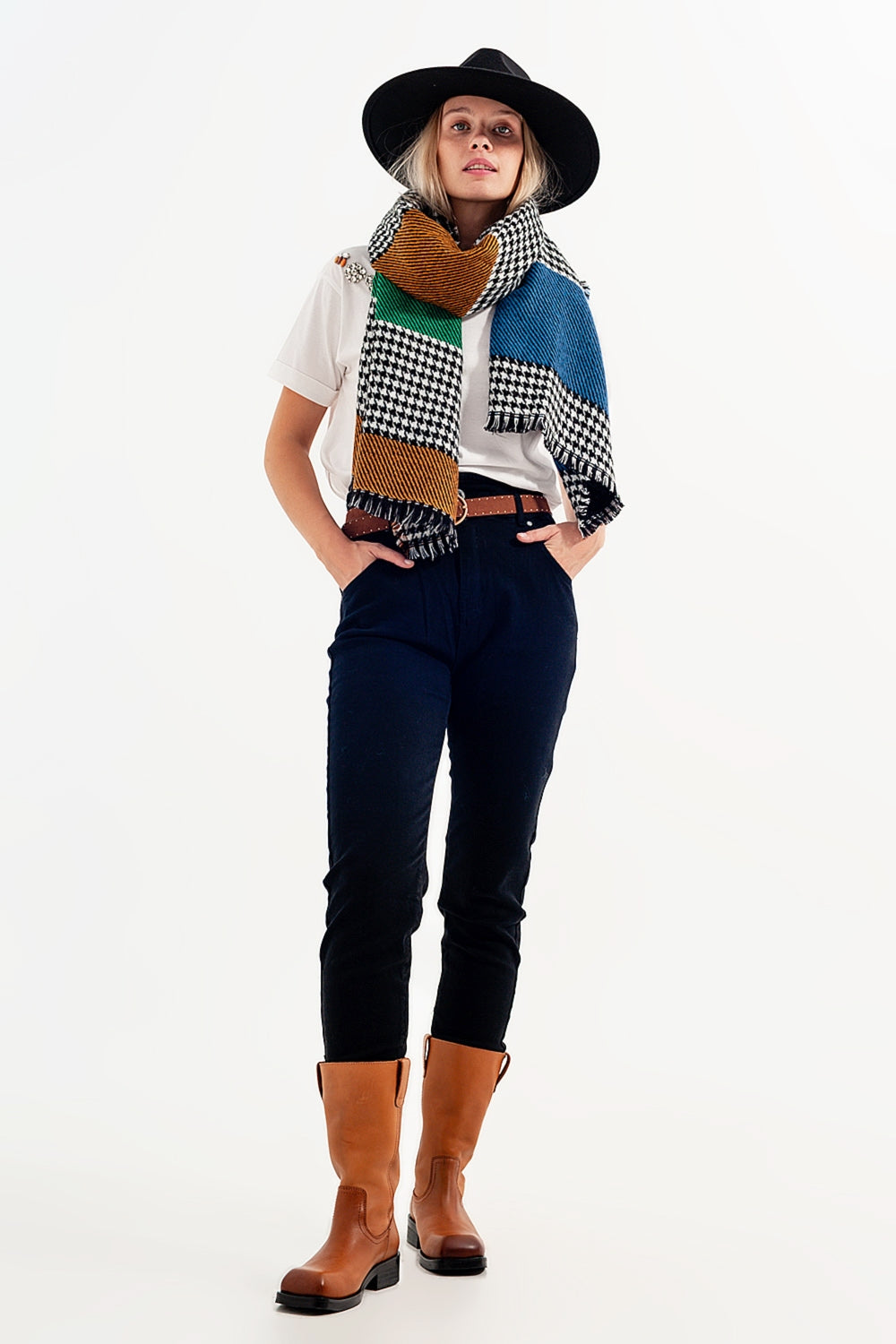 Stretch paperbag waist straigh jeans in black | Just Cool Beans
