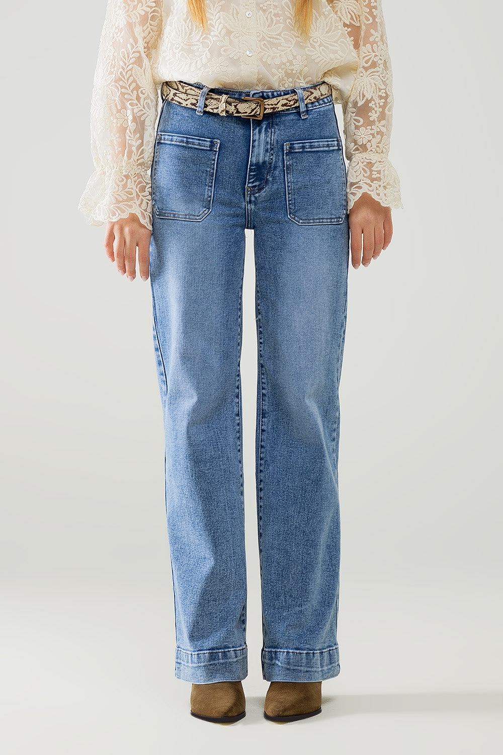 Stretchy straight leg jeans with front pocked in medium wash | Just Cool Beans — jeans | the denim shop