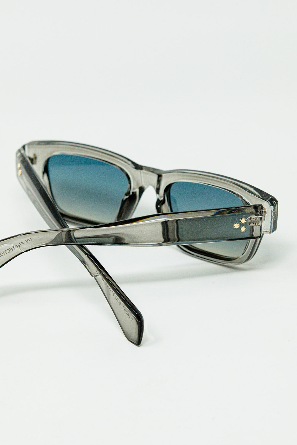 Translucent grey sunglasses with oval frame | Just Cool Beans