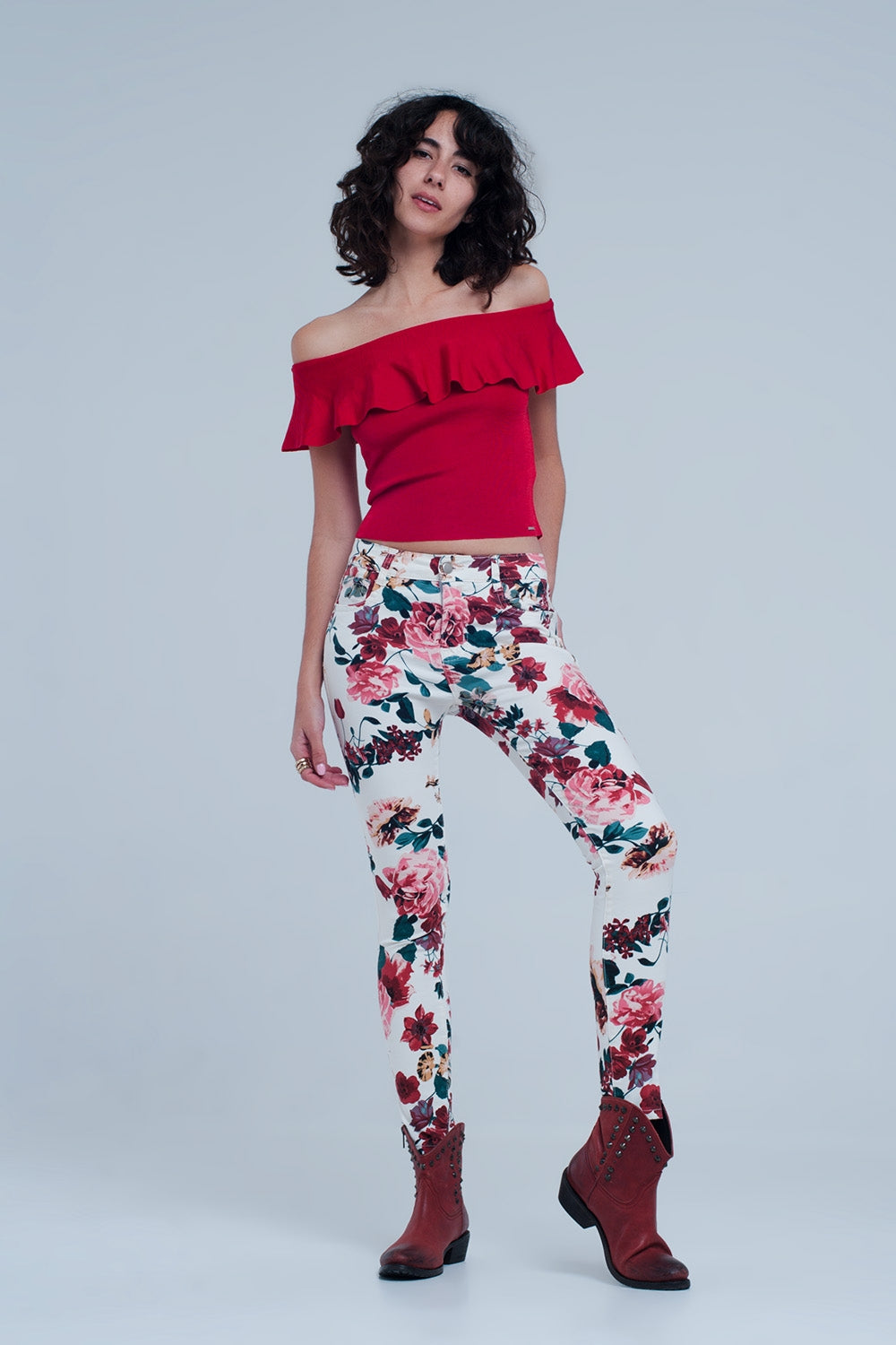 White jeans with roses print | Just Cool Beans