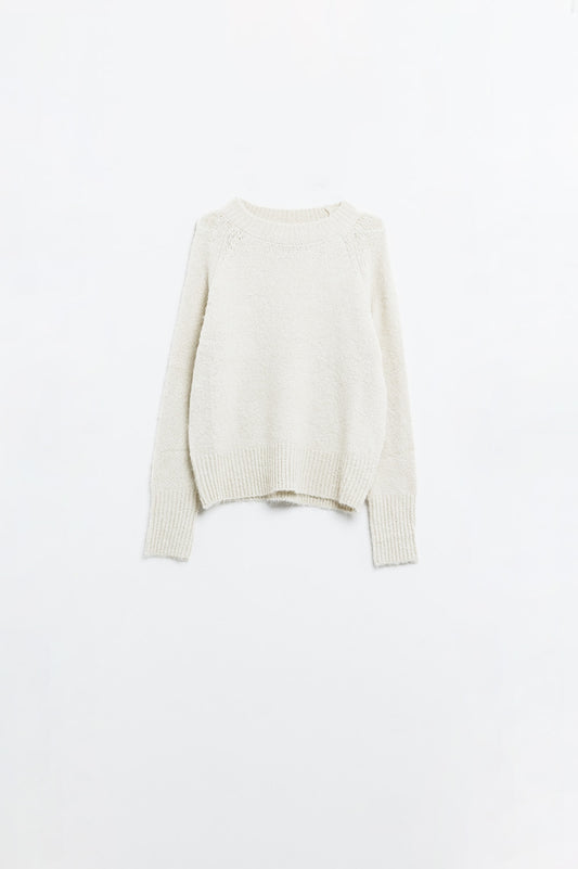 Basic knited crew neck sweater in cream color | Just Cool Beans — sweaters | tops