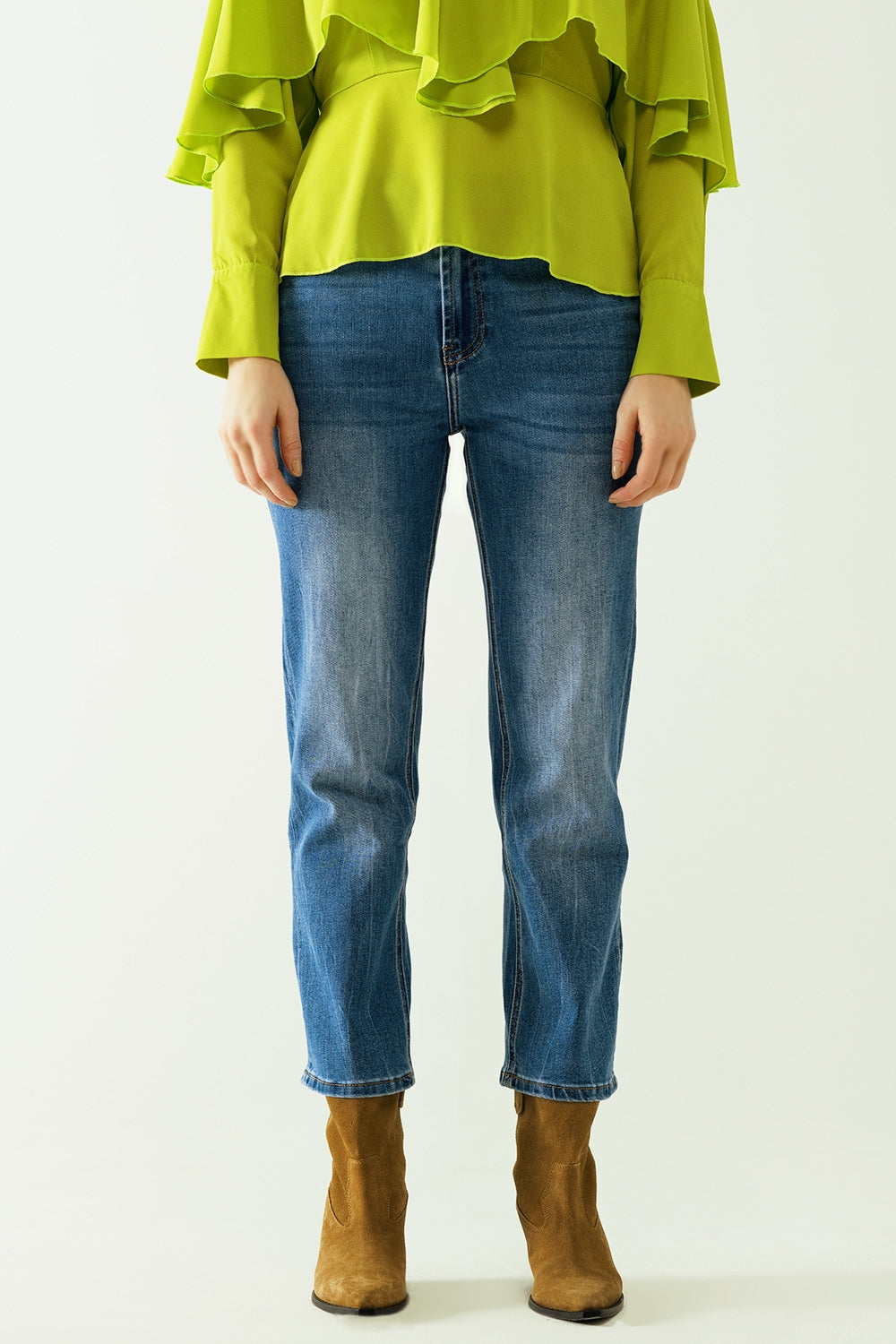 Basic straight jeans with five pockets and frontal metalic button closure | Just Cool Beans — jeans | the denim shop