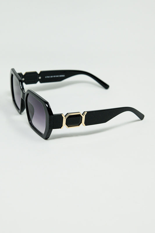 Black diamond-shaped sunglasses and goldden detail | Just Cool Beans