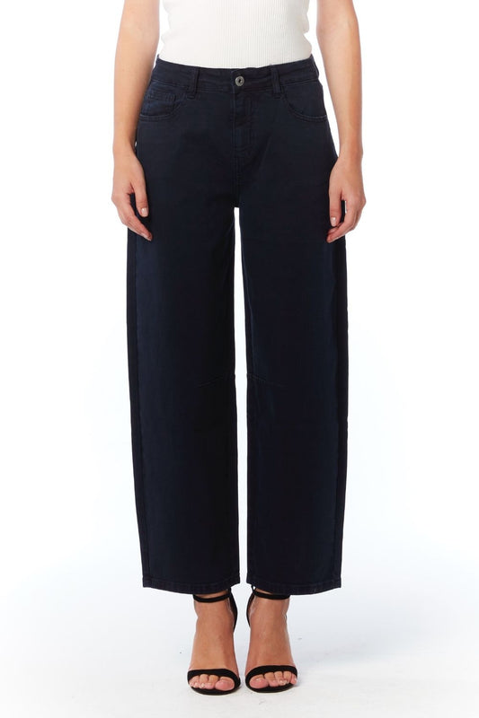 Comfortable stretch jeans with barrel leg in black | Just Cool Beans — jeans | the denim shop