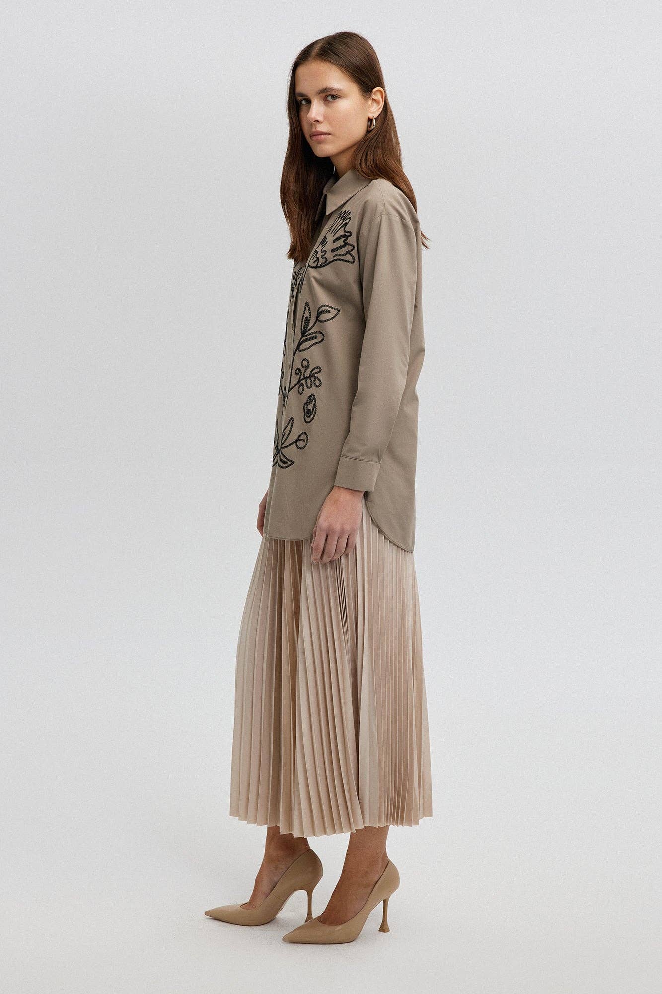 Contrast Embroidered Shirt in Beige - Just Cool Beans