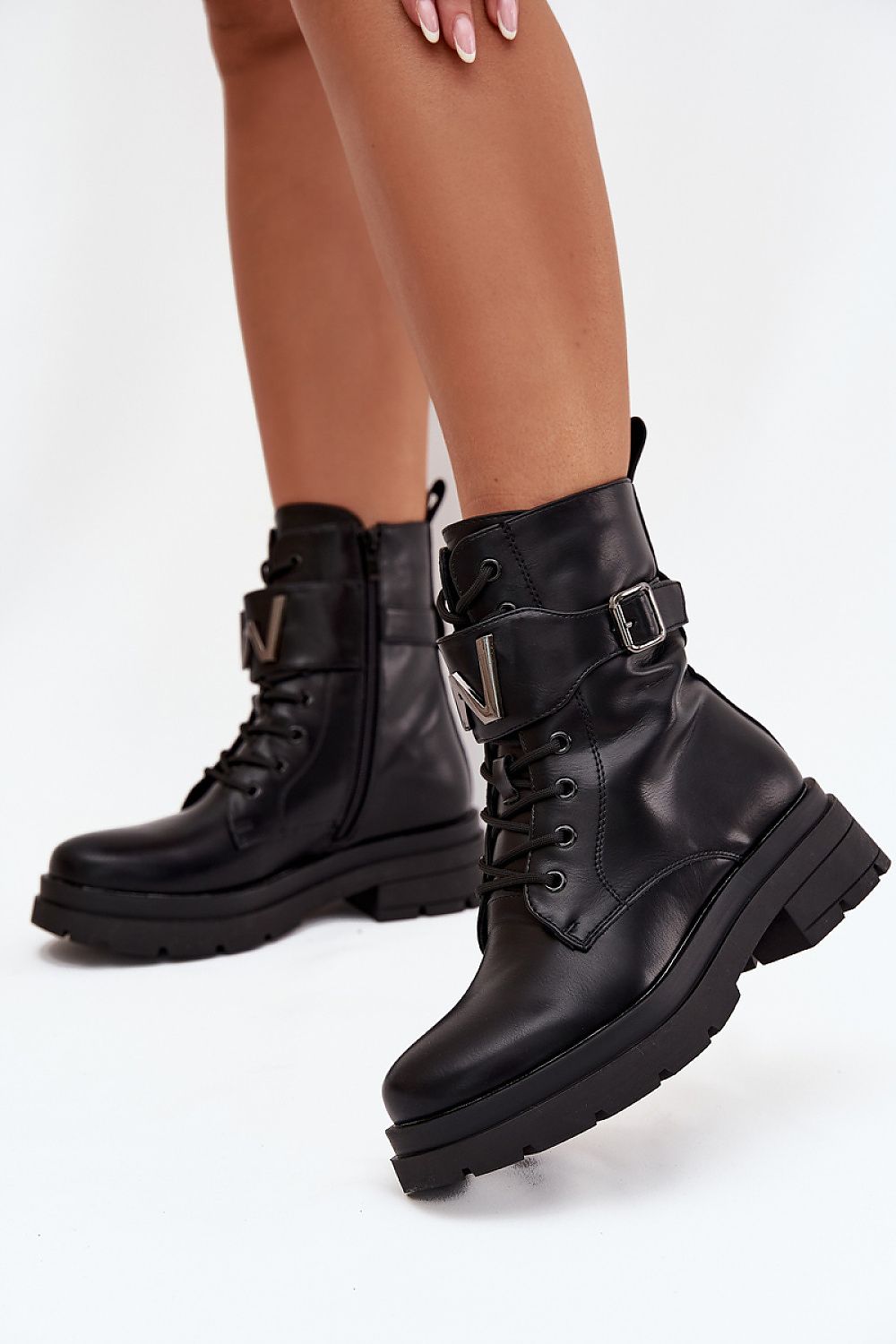  Bootie model 217715 Step in style 