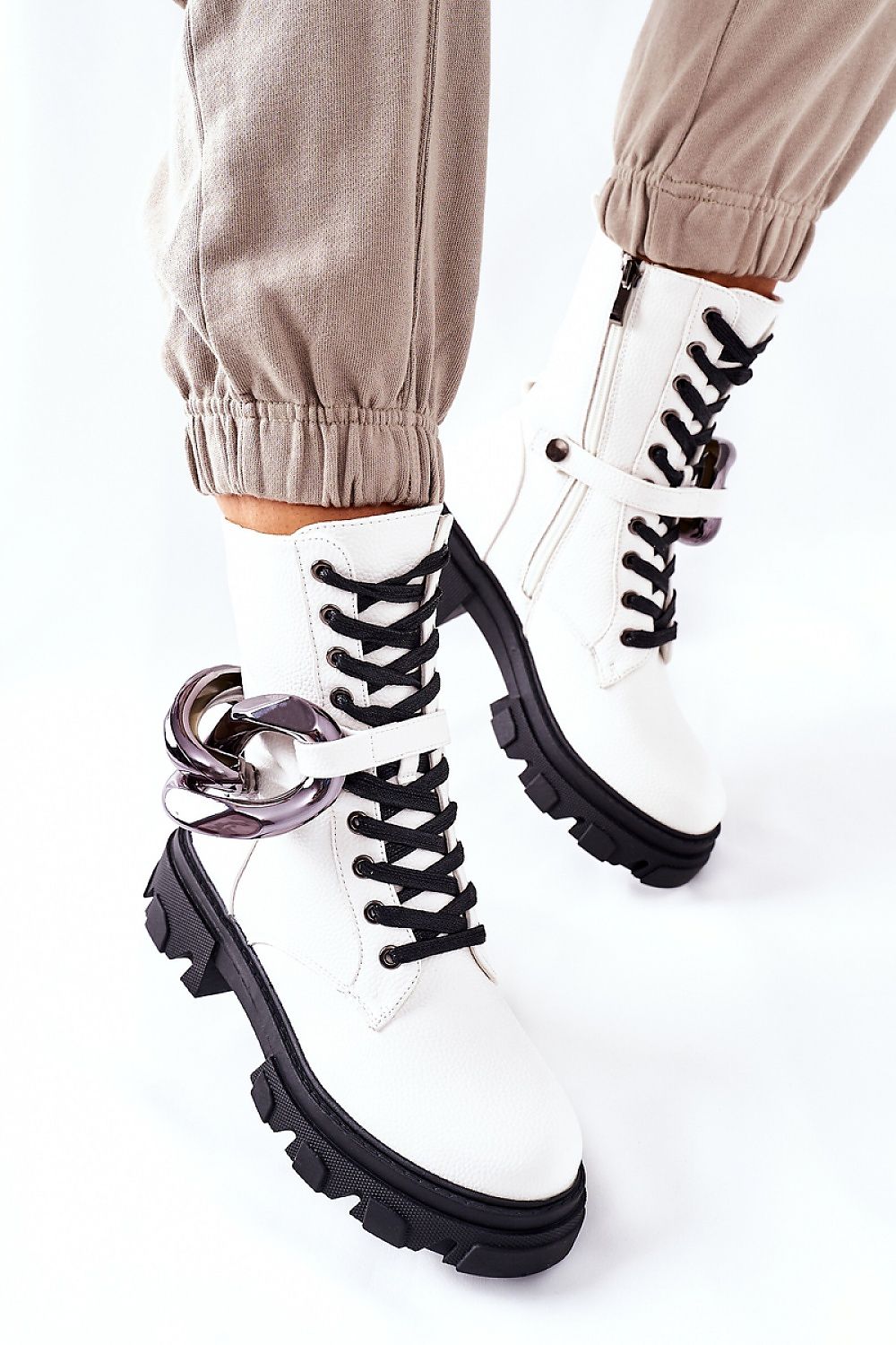  Trapper shoes model 173439 Step in style 
