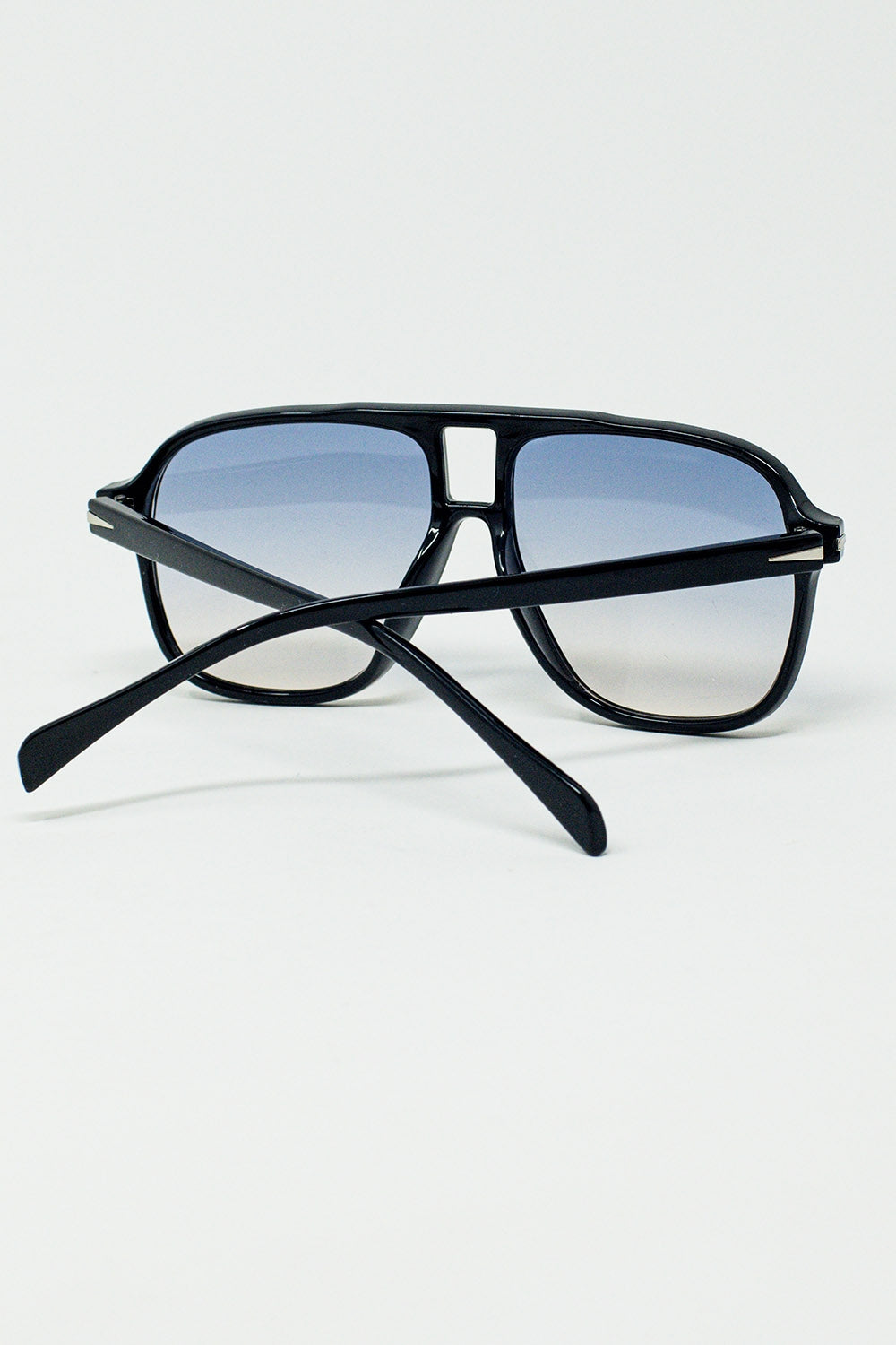 Oval aviator suglasses with smoke blue lens in black | Just Cool Beans