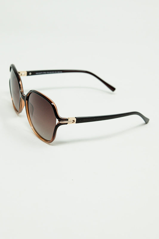 Round sunglasses in caramel color with gold metal detail | Just Cool Beans