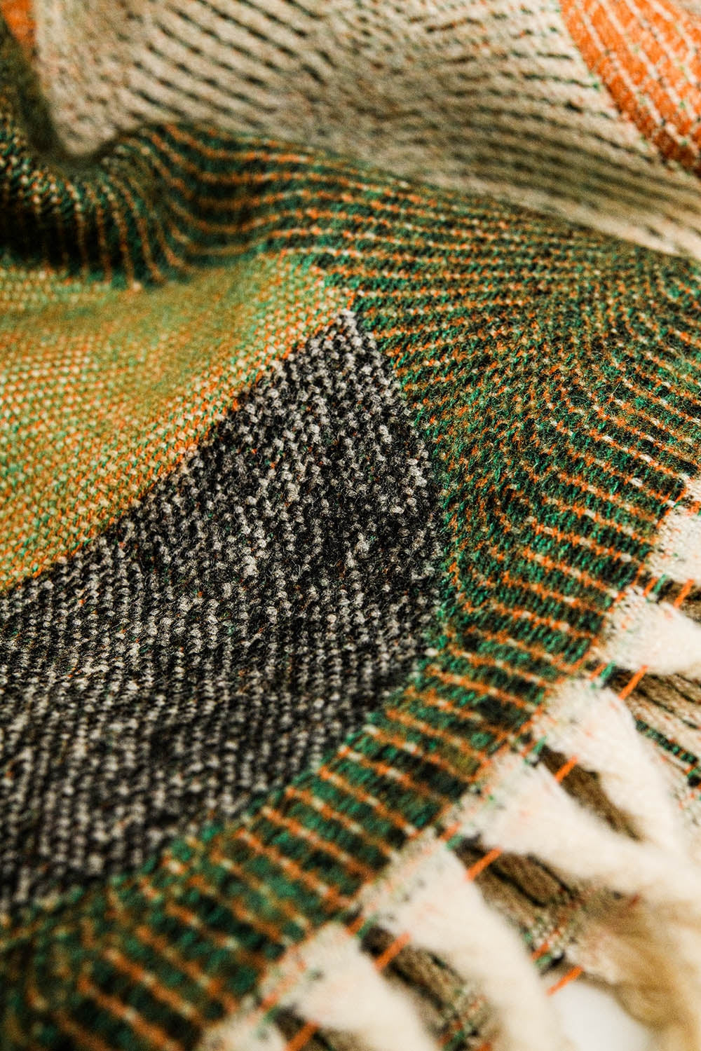 Scarf printed with circles in green | Just Cool Beans