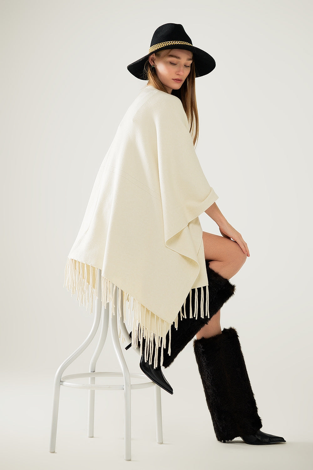 Soft knitted poncho in beige with fringes | Just Cool Beans — sweaters | tops