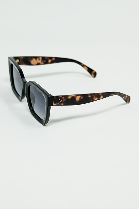 Square sunglasses with animal print on the side | Just Cool Beans