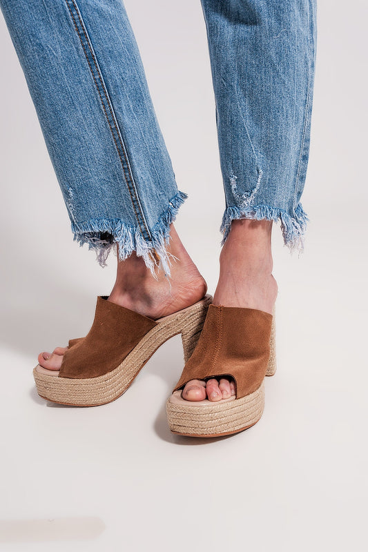 Straight leg fray hem jeans in blue | Just Cool Beans