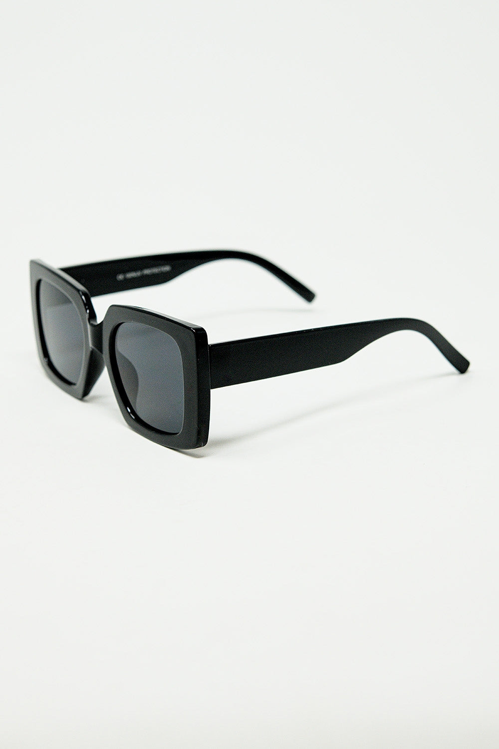 Vintage silhouette sunglasses with a subtle angled cat-eye in black | Just Cool Beans