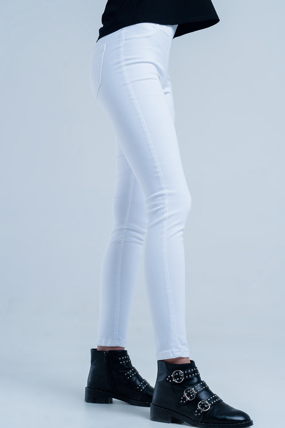 White jeggings with back pockets | Just Cool Beans