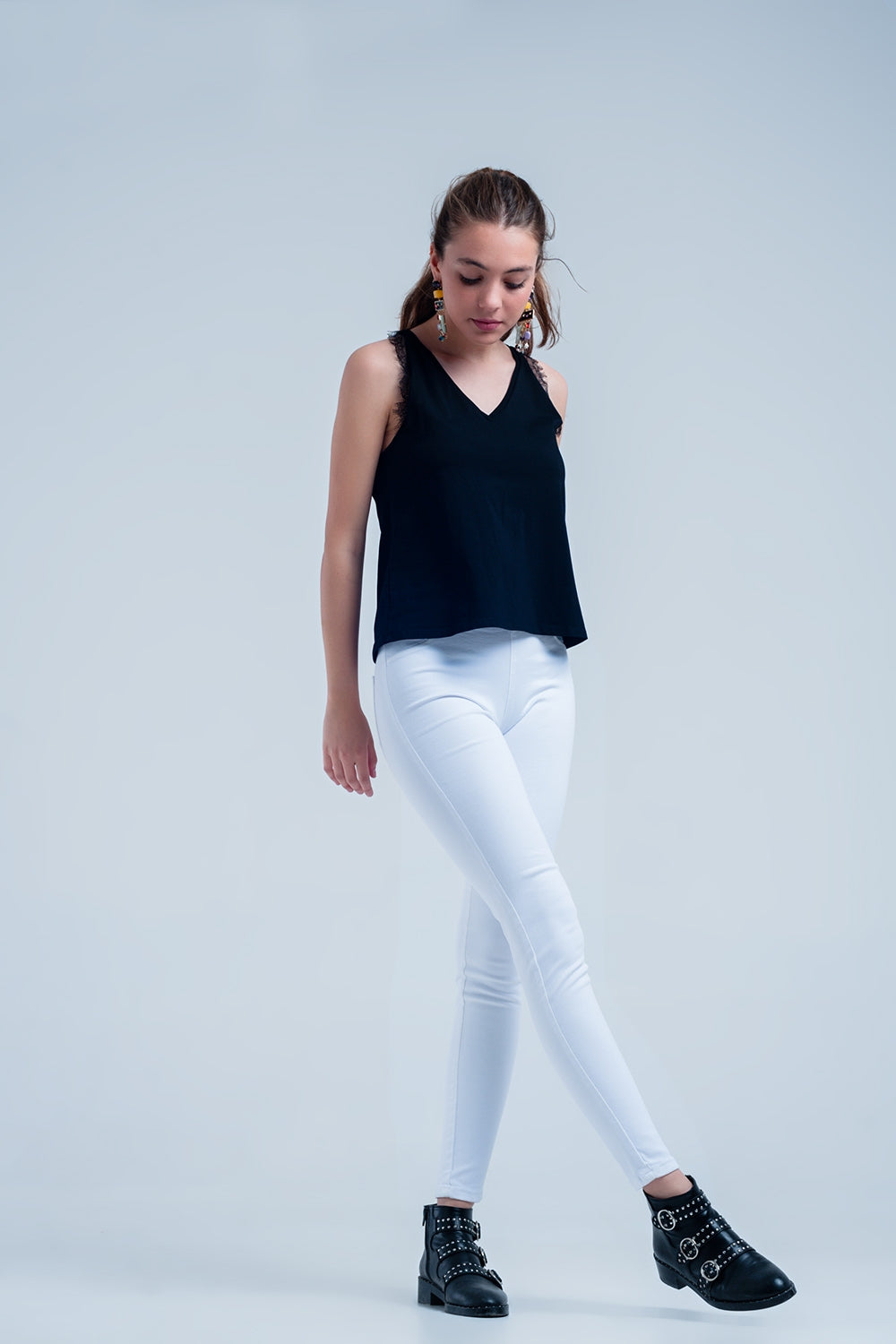 White jeggings with back pockets | Just Cool Beans